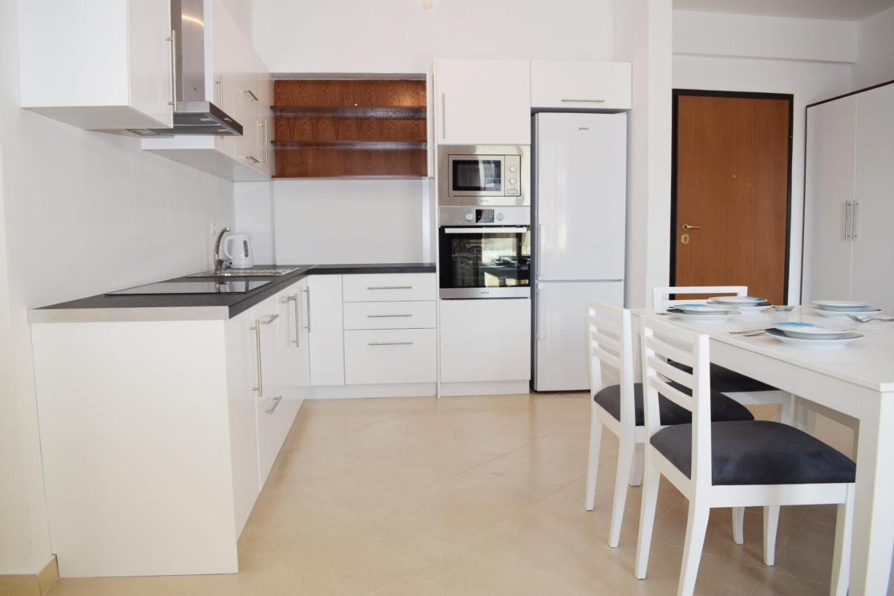 Elin Apartment - 085 Vlorë Εξωτερικό φωτογραφία