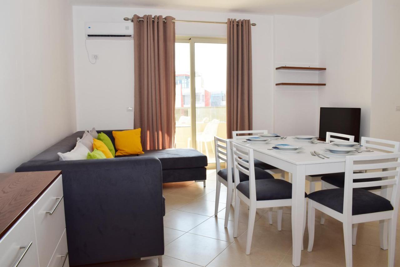 Elin Apartment - 085 Vlorë Εξωτερικό φωτογραφία